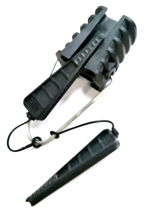 зажим анкерный PA 25X100 (16-25 мм2) фото 1