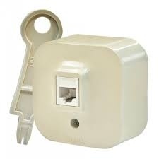 Розетка телефонная RJ11 слн.к. Quteo Legrand фото 1